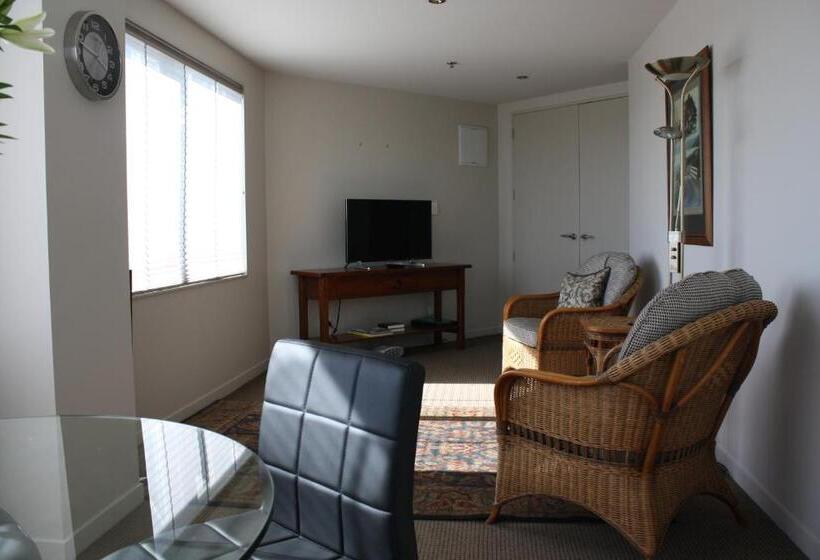 اتاق استاندارد با تخت بزرگ, Top Of The Town Bed & Breakfast