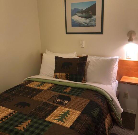 스위트, Mountain Springs Motel