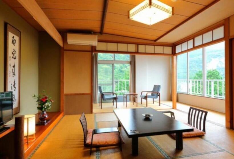 اتاق استاندارد با سرویس بهداشتی مشترک, Unzen Iwaki Ryokan