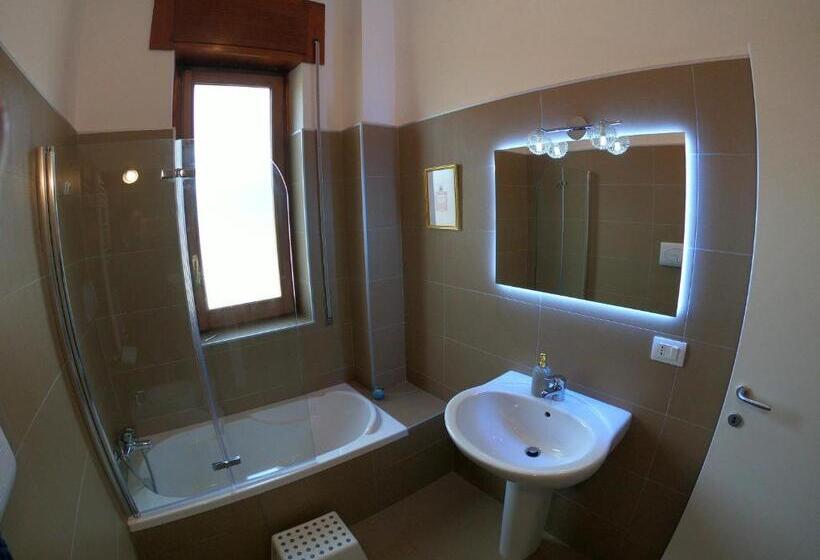 Номер Стандарт, Caserta Royale Apartment