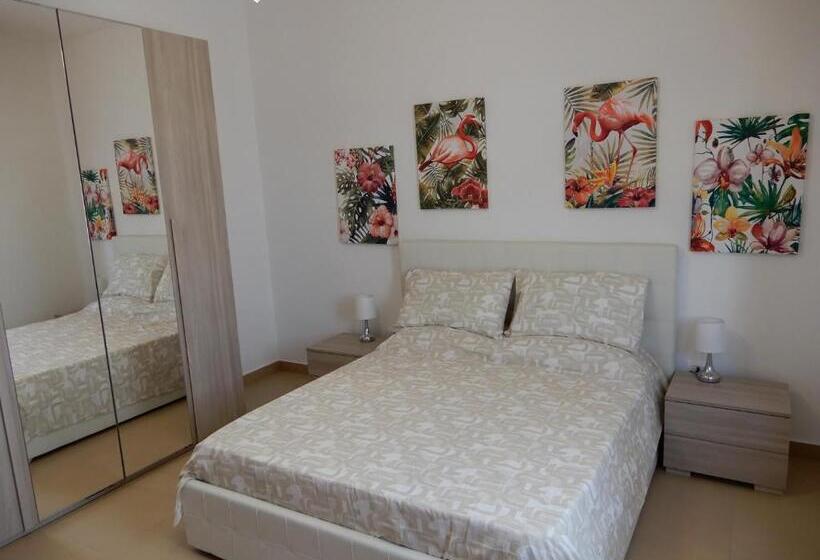 Номер Стандарт, Caserta Royale Apartment