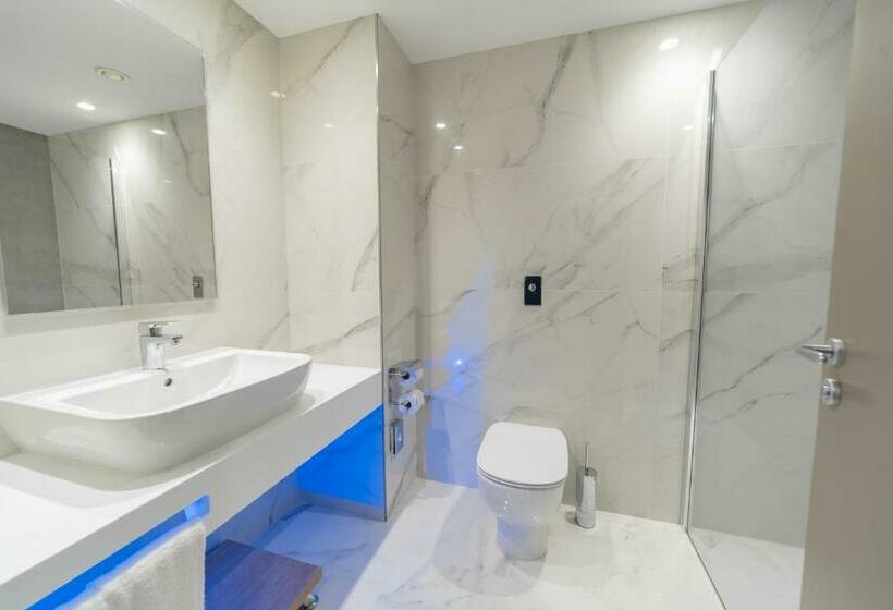 اتاق پرستیژ با چشم‌انداز دریا, Mercure St. Julian S Malta
