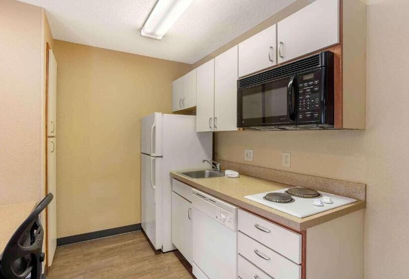 스탠다드 스튜디오, Extended Stay America Select Suites   Wilkes   Barre   Scranton