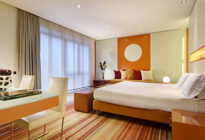 اتاق اجرایی, Unahotels Bologna Centro
