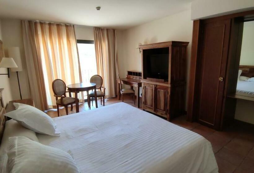 اتاق استاندارد, La Figuerola Hotel & Restaurant