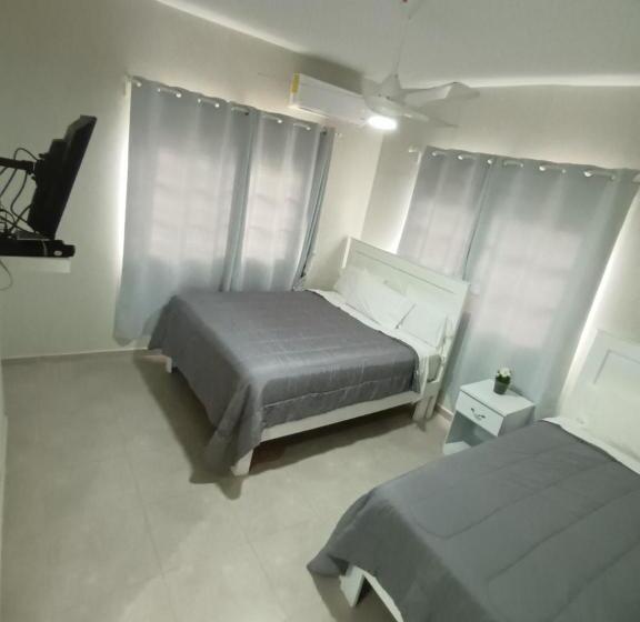 آپارتمان 1 خوابه با چشم‌انداز دریا, Apartahotel Macadana