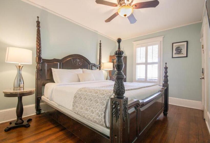 Стандартный Номер Кровать Кинг, Hemingway House Bed And Breakfast