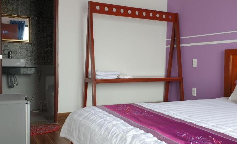 اتاق استاندارد با بالکن, Lại Nguyễn Boutique