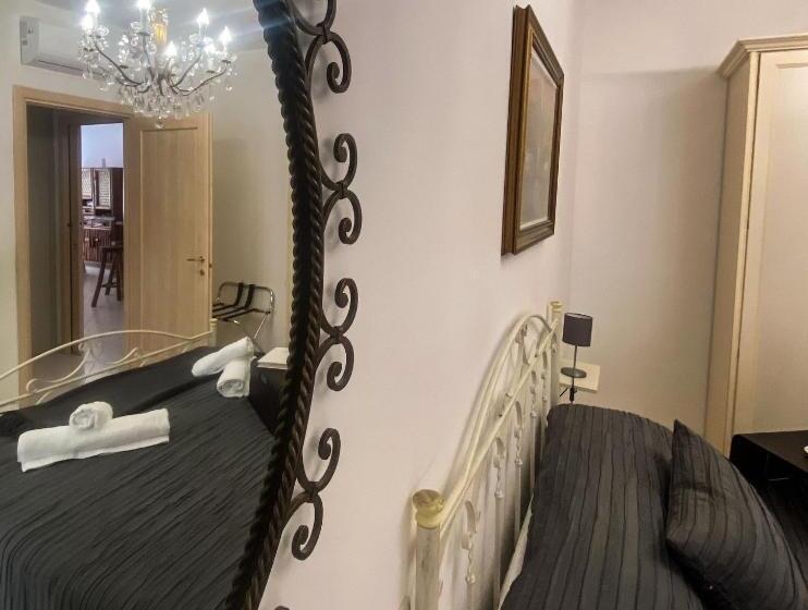 Quarto Estandar com Sacada, Cala Di Rio B&b
