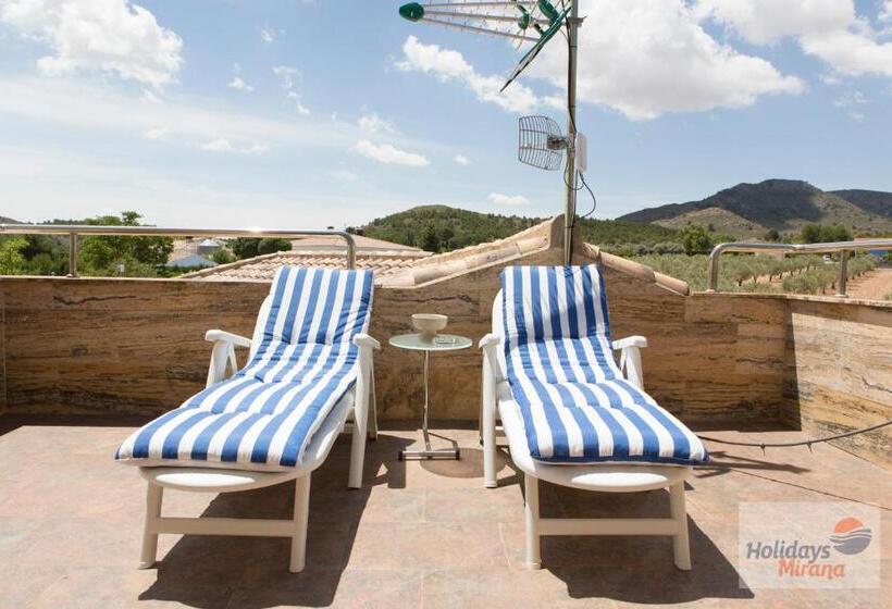 Номер Deluxe Кровать Кинг, Holidays Mirana