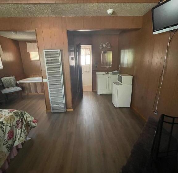 Номер Стандарт с Гидромассажем, Mountain View Cabins