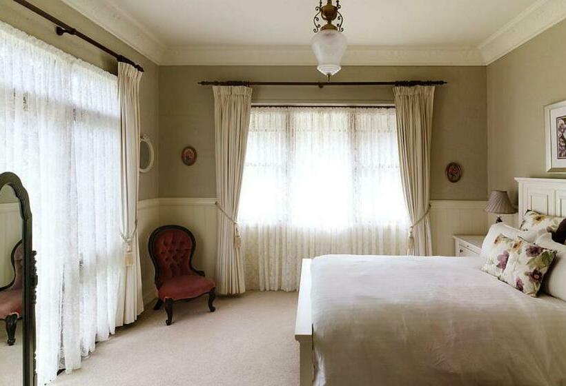 수피리어 스위트, The Willows At Kurrajong