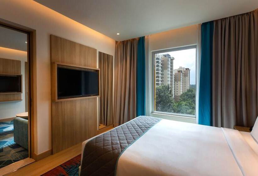 套房, Holiday Inn Express & Suites Bengaluru Old Madras Road, An Ihg