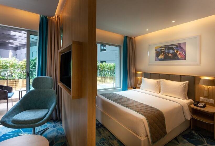 套房, Holiday Inn Express & Suites Bengaluru Old Madras Road, An Ihg