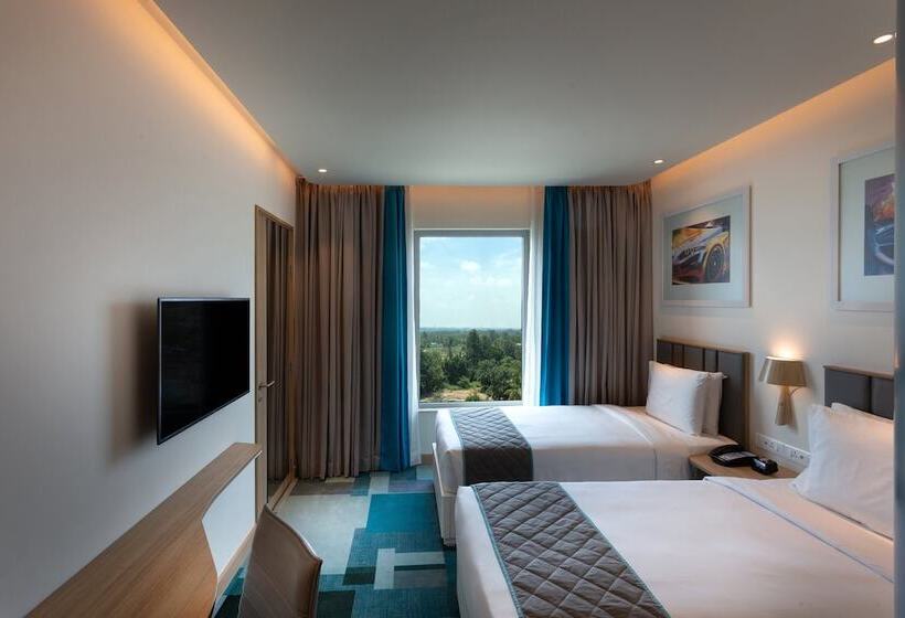 标准间带双人床, Holiday Inn Express & Suites Bengaluru Old Madras Road, An Ihg