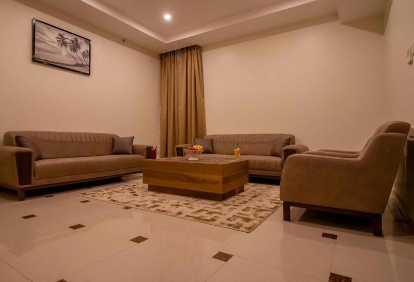 Апартаменты 2 Спальни, Nukhbat Al Makan Apartment