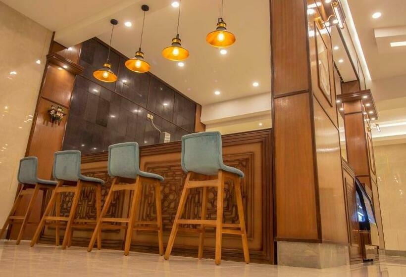 Апартаменты 1 Спальня, Nukhbat Al Makan Apartment