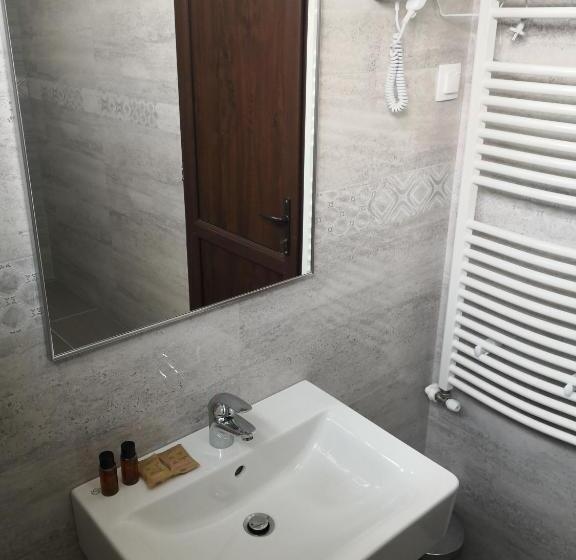 Стандартный Номер Кровать Кинг, Pensiunea Casa Hortopan