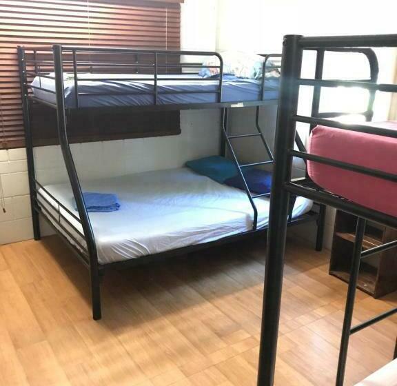 Кровать в Общей Комнате, Mission Beach Retreat