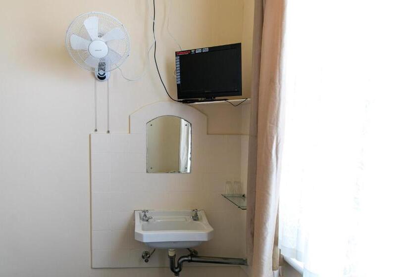 Номер Economy Индивидуальный, Bank Hotel Dungog