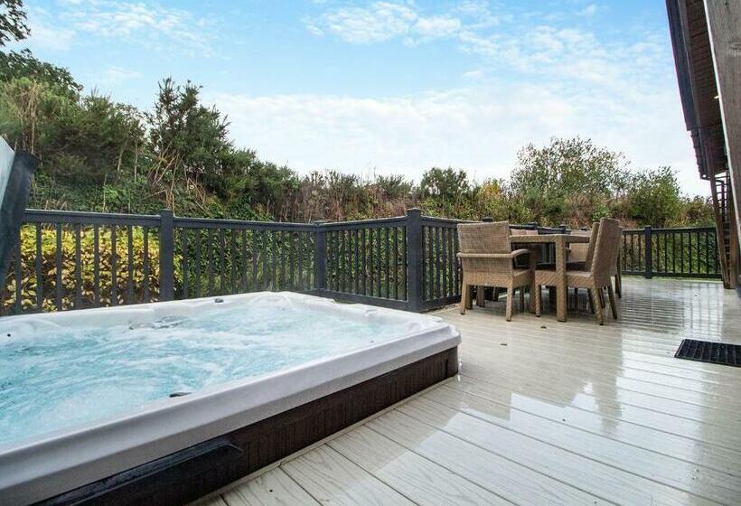 带5个卧室的公寓, Norfolk Woods Resort And Spa