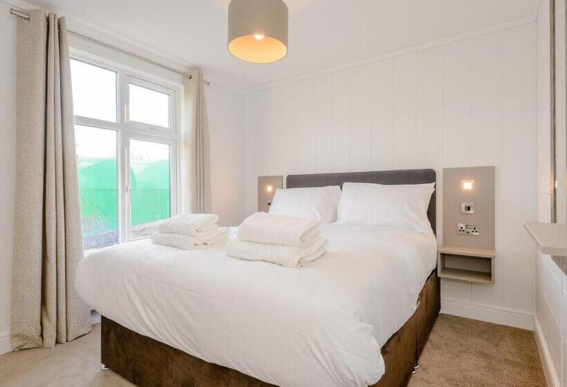 带3个卧室的公寓, Norfolk Woods Resort And Spa