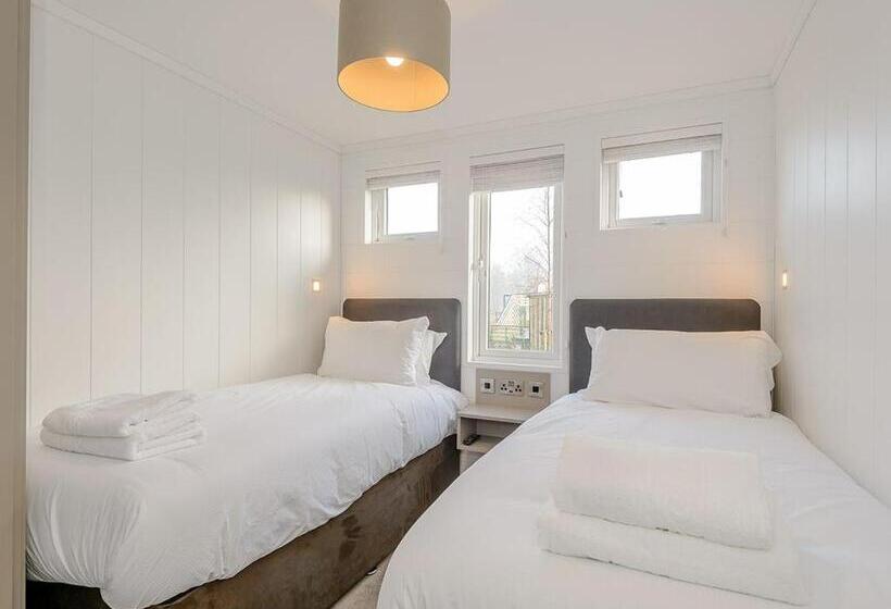 带4个卧室的公寓, Norfolk Woods Resort And Spa