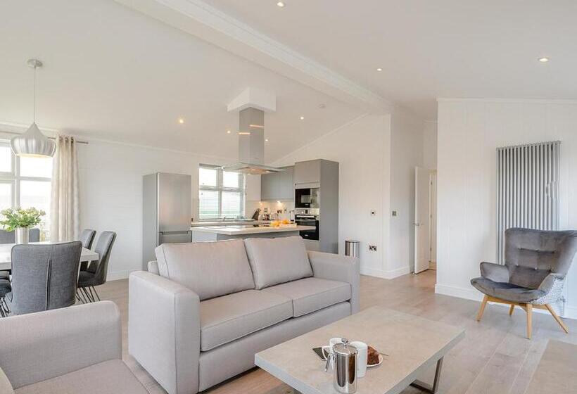 带4个卧室的公寓, Norfolk Woods Resort And Spa