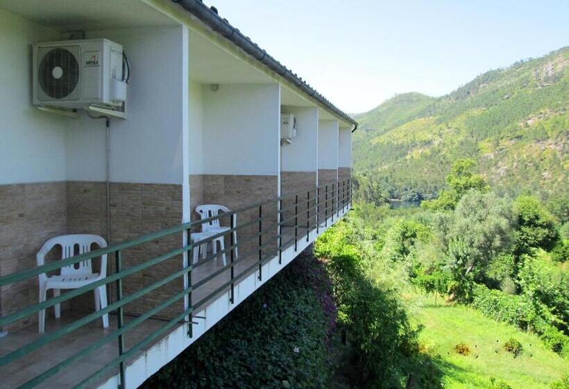标准三人间, Residencial Do Rita Em Rio Caldo