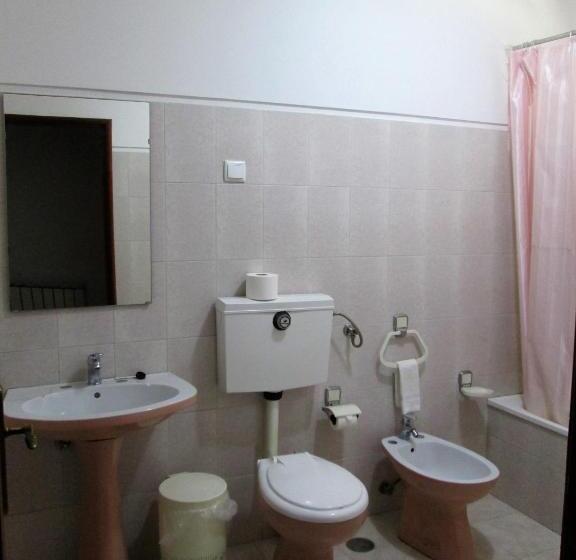 اتاق عادی, Residencial Do Rita Em Rio Caldo