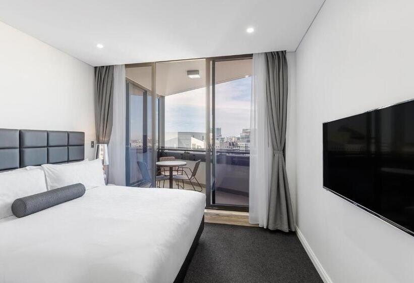 Люкс 2 Спальни, Meriton Suites Church Street, Parramatta