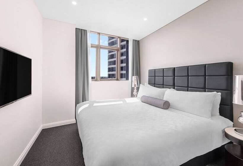 Люкс Повышенной Комфортности, Meriton Suites Church Street, Parramatta