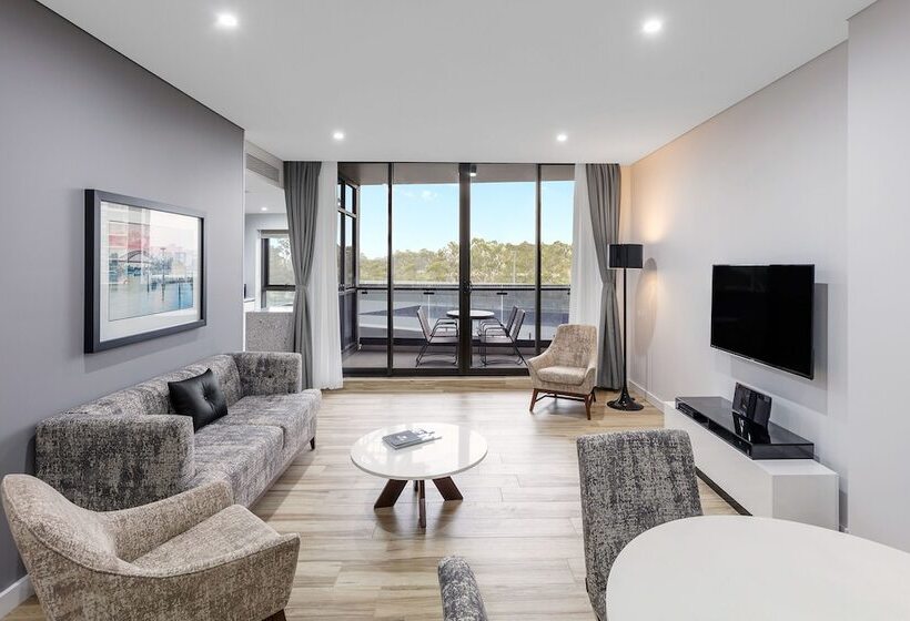 Люкс Deluxe 2 Спальни, Meriton Suites Church Street, Parramatta