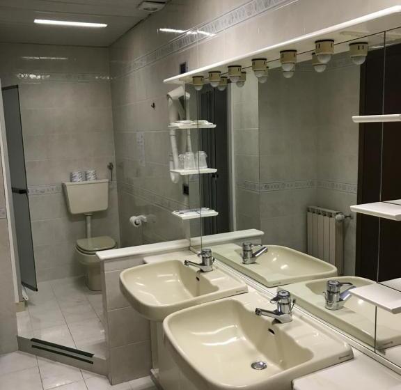 Номер Стандарт Трехместный, Pian Nava