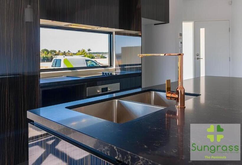 خانه 1 خوابه, The Residences At The Peninsula