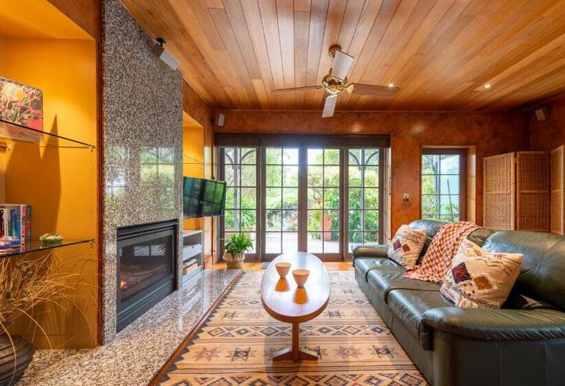 자쿠지 스위트, Rhyll Haven Luxury Getaway Apartments