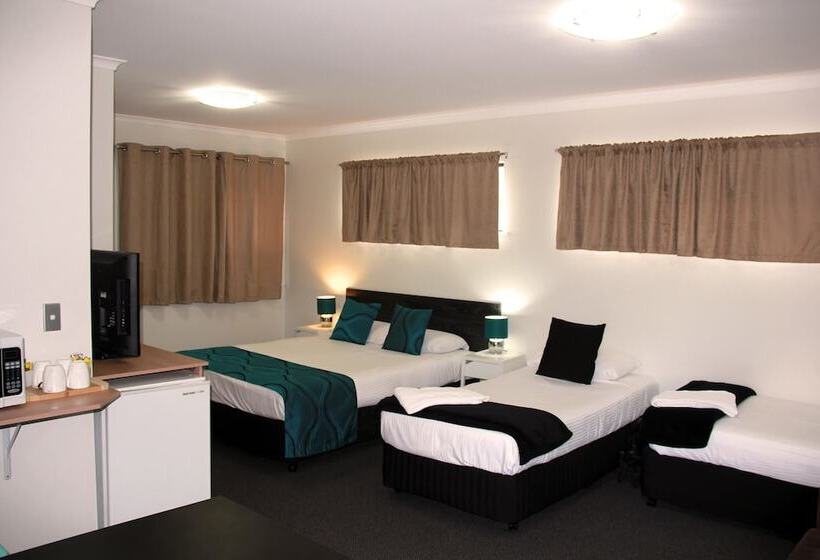 스탠다드 트리플 룸, Motel In Nambour