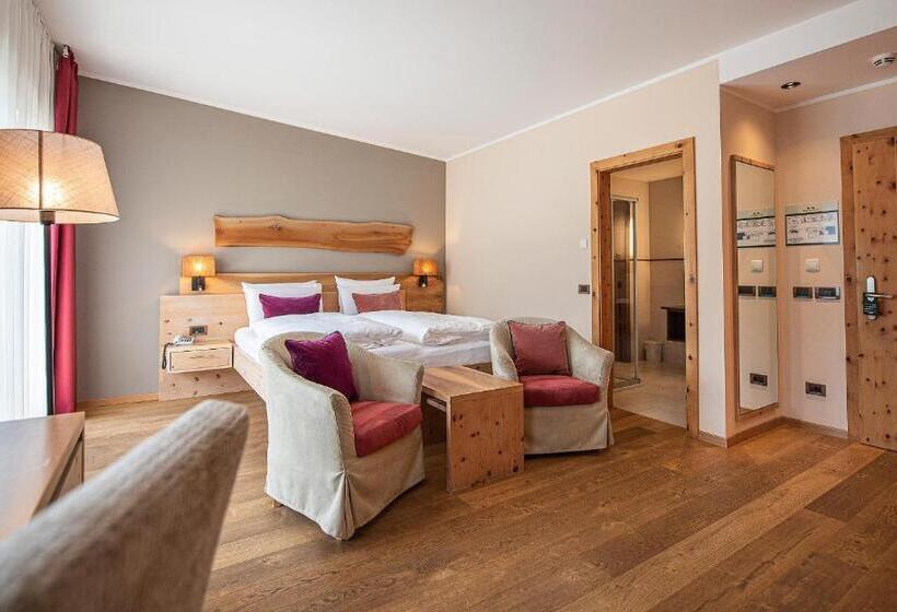 Номер Стандарт с Балконом, Vitalpina Hotel Waldhof