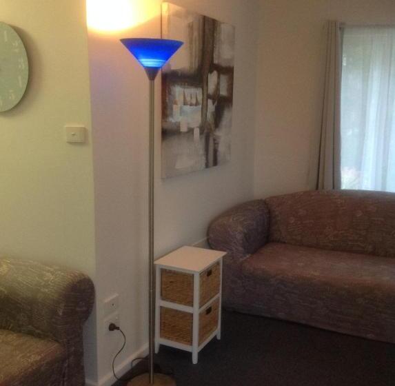 Апартаменты 2 Спальни, Motel Farnboro