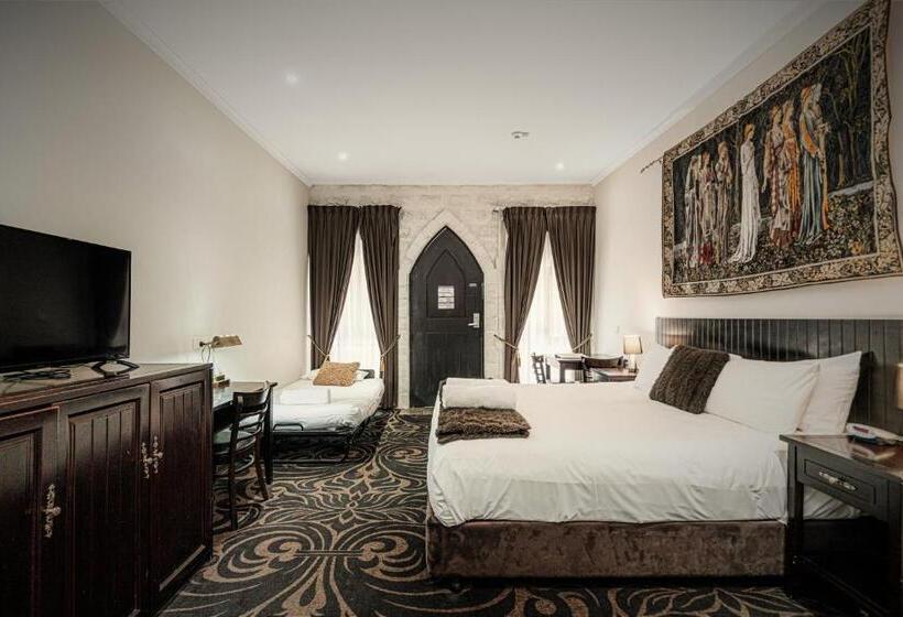스위트 킹사이즈 침대, Kryal Castle Ballarat