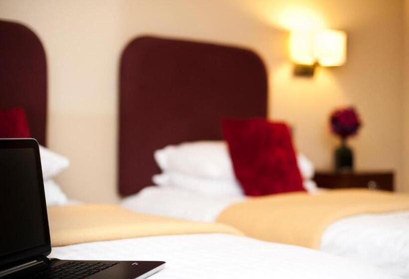 Номер Стандарт, Mercure Thame Lambert