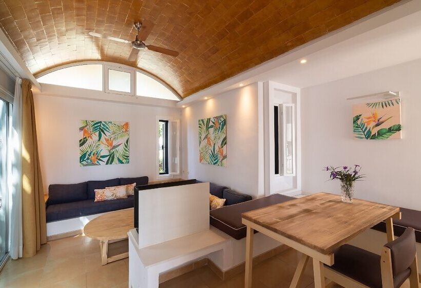 Bungalow Estándar, Bungalows Cordial Biarritz