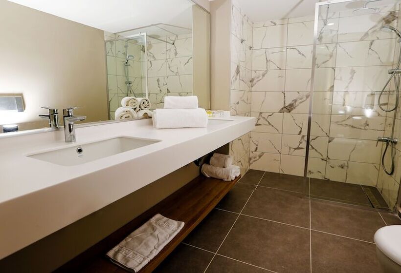اتاق استاندارد با چشم‌انداز دریا, Fortezza Beach Resort