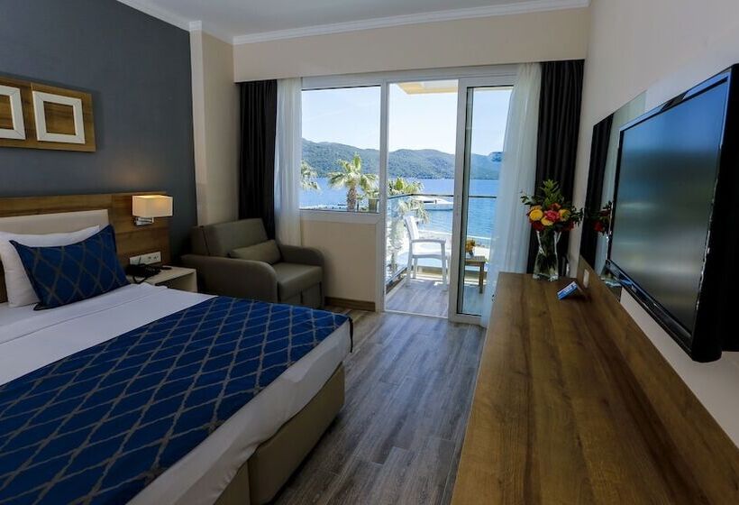 اتاق استاندارد با چشم‌انداز دریا, Fortezza Beach Resort