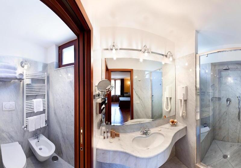اتاق لوکس, Fortezza Beach Resort