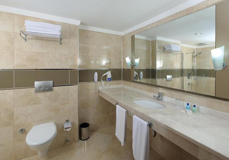اتاق لوکس, Fortezza Beach Resort