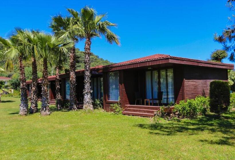 اتاق لوکس, Fortezza Beach Resort