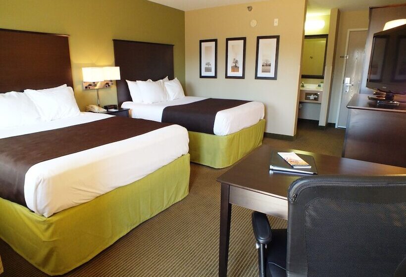Номер Deluxe, Americinn By Wyndham Okoboji