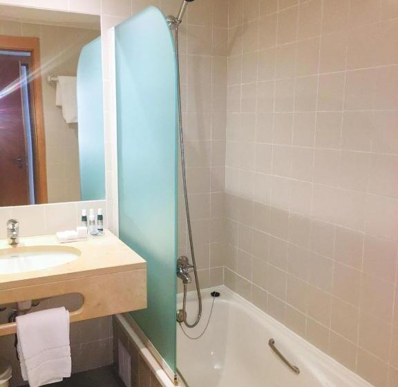 2 Bedroom Apartment Pool View, Marina Club Lagos Resort