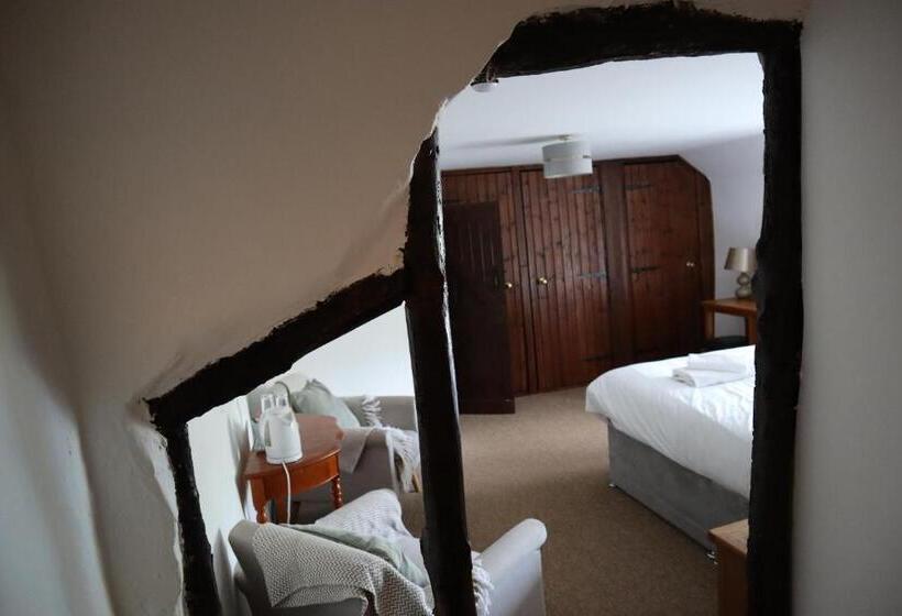 Номер Deluxe Вид на Сад, The White Horse Inn